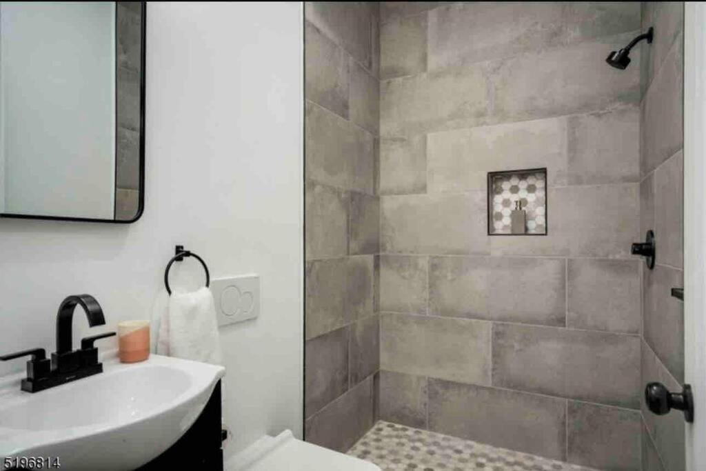 Apartmán Secret Escape 20 Min From Nyc N 1 Jersey City Exteriér fotografie